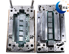 PC加鐵氟龍模具注塑加工